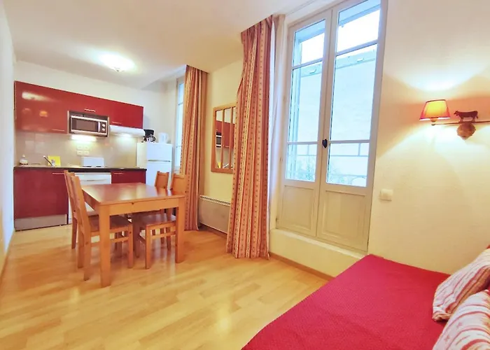 Le Marmotton, T2, Centre Luchon, Wifi, Casier A Skis, Ascenseur, 5 Personnes
